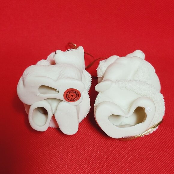 Christmas Ornament Arctic Kids of Alaska Snow Babies Baby Holding Seal and Dog S - Picture 8 of 10